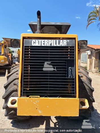 Rolo Compactador Caterpillar CP-533C