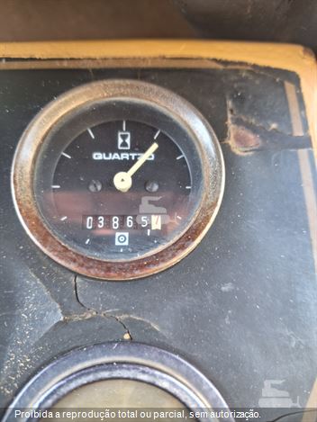 Rolo Compactador Caterpillar CP-533C