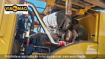Pá Carregadeira SEM 656D
