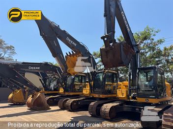 Escavadeira John Deere 210GLC