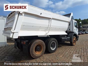 Caminhão Mercedes-Benz Axor 2831 6x4 2p (diesel)