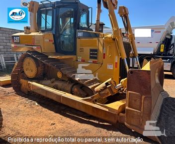 Trator de Esteira Caterpillar D6T