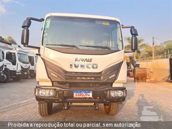 Caminhão Iveco TECTOR 27-320 6x4 2p (Diesel)(E6)