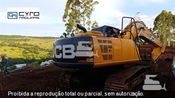 Escavadeira JCB JS210