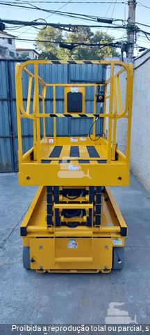 Plataforma Aérea (Elevatória) Haulotte Compact 12