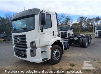 Caminhão Volkswagen 24-280 E Constellation 6x2 2p (Diesel)(E5)