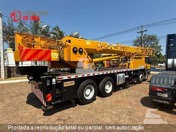 Guindaste XCMG BR 300