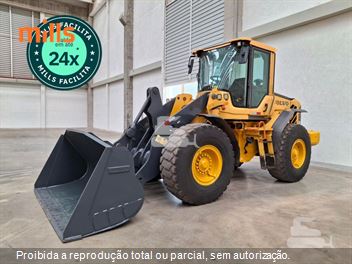 Pá Carregadeira Volvo L70F