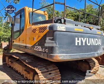 Escavadeira Hyundai R220LC-9