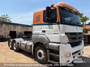 Caminhão Mercedes-Benz Axor 2536 S/LS 6x2 2p (Diesel) (E5)