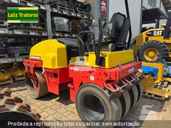 Rolo Compactador Dynapac CC1300