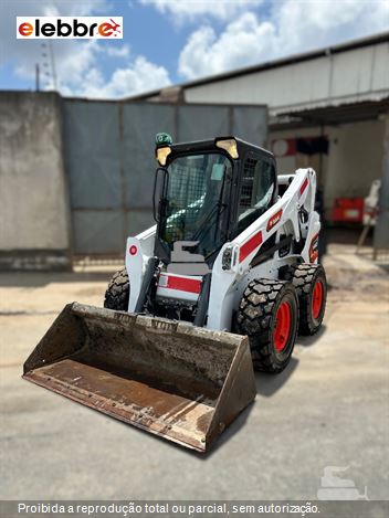 Mini-Carregadeira Bobcat S650