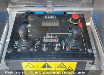 Plataforma Aérea (Elevatória) Genie Z-33/18 DC