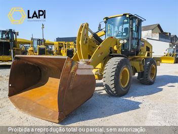 Pá Carregadeira Caterpillar 938K