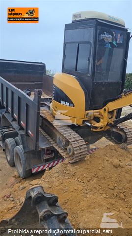 Mini-Escavadeira Caterpillar 303.5D