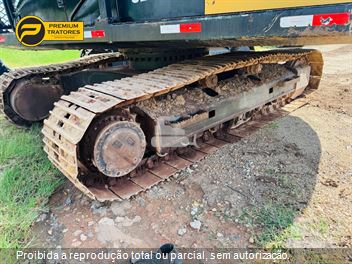 Escavadeira Caterpillar 320D2L
