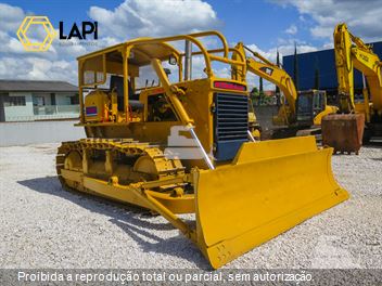 Trator de Esteira Komatsu D50