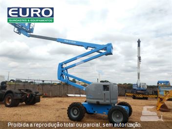 Plataforma Aérea (Elevatória) Genie Z-45/25 RT 4x2