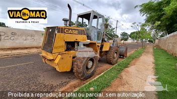Pá Carregadeira Case W20B