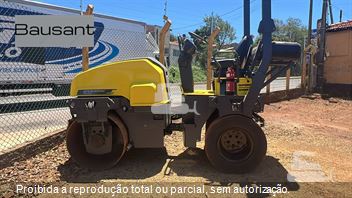 Rolo Compactador Dynapac CC1300