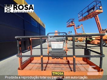 Plataforma Aérea (Elevatória) JLG 800 AJ
