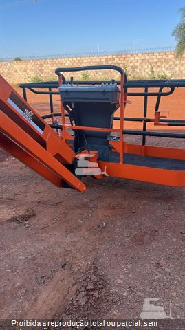 Plataforma Aérea (Elevatória) JLG 600 AJ
