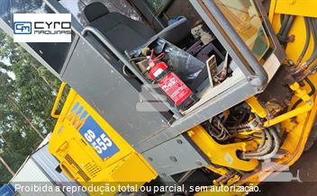 Motoniveladora Komatsu GD555-3