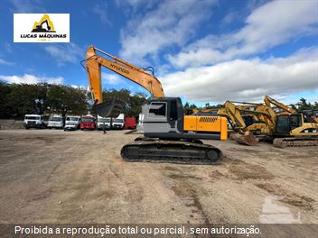 Escavadeira Hyundai R210LC-7