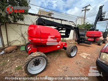 Plataforma Aérea (Elevatória) Manitou 160 ATJ