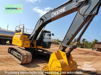 Escavadeira John Deere 210G