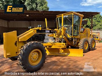 Motoniveladora Caterpillar 120K