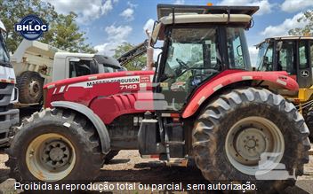 Trator Agrícola Massey Ferguson MF7140