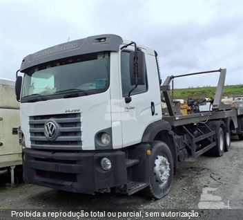 Caminhão Volkswagen 24-280 E Constellation 6x2 2p (Diesel)(E5)