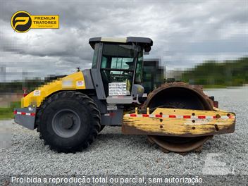 Rolo Compactador Dynapac CA250