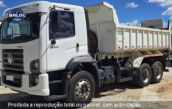 Caminhão Volkswagen 24-260 CRM 6x2 2p (diesel)