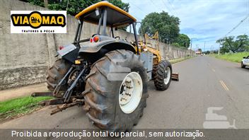 Trator Agrícola Valtra BH 145