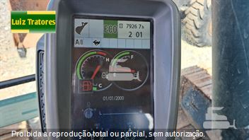 Escavadeira John Deere 210G