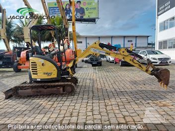Mini-Escavadeira Yanmar Vio27