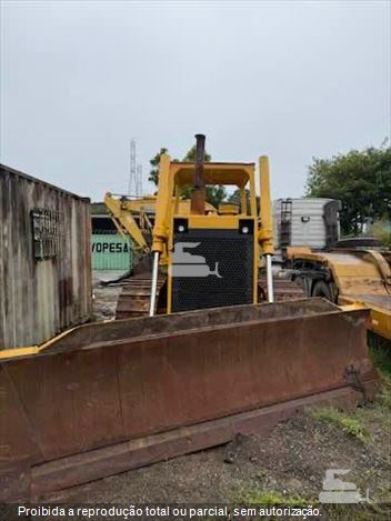 Trator de Esteira Caterpillar D6D