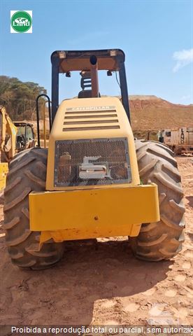 Rolo Compactador Caterpillar CS-533E