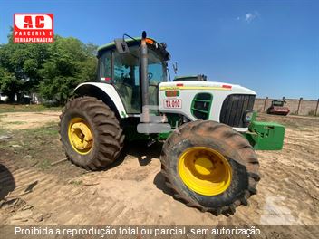 Trator Agrícola John Deere 6190J
