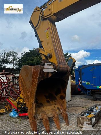 Escavadeira Caterpillar 345GC