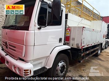 Caminhão Mercedes-Benz 1718 2p (diesel)