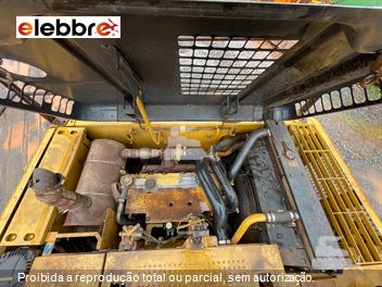 Escavadeira Caterpillar 323D