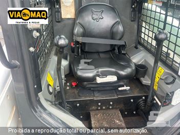 Mini-Carregadeira Bobcat S550