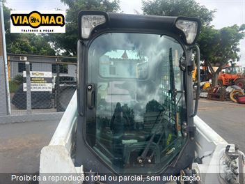 Mini-Carregadeira Bobcat S550