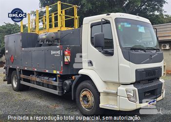 Caminhão Volvo VM 270 4x2 2p (Diesel) (E5)