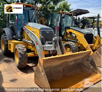 Retro Escavadeira John Deere 310L