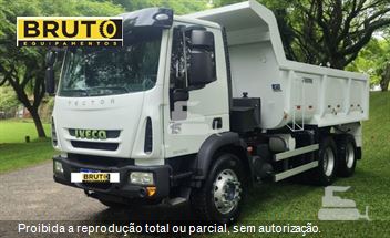 Caminhão Iveco TECTOR 260E30 6x4 2p (Diesel)(E5)