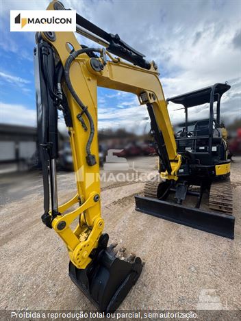 Mini-Escavadeira Yanmar Vio30